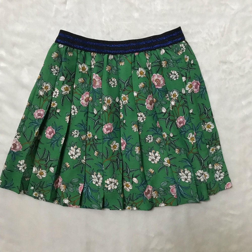 Cute Zara Floral pleated skirt for 9-10 years old girl